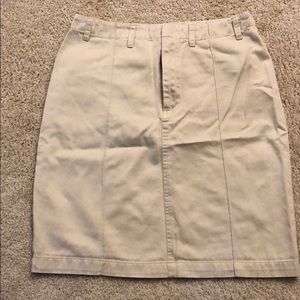 Banana Republic khaki skirt. Sz 6